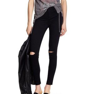 Sculpted High Rise Distressed Black Jeans Size: 26